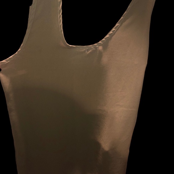 Olive green dressy tank with gold zipper - Picture 7 of 7